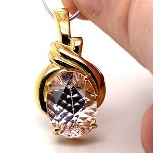 Morganite 7.55ct Solid 18K Yellow Gold Pendant